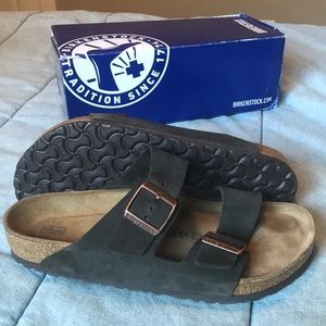 NWT Arizona Birkenstocks